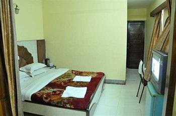 Hotel Heera International Calcutta Exteriör bild